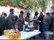 Wojtu� po jednej kromeczce bo nie starczy innym:)