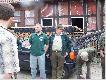 Kol. z brod� opowiada o swoim gospodarstwie.