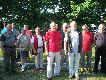 Liga strzelecka - Zielona G�ra 2008
26.07.2008 r.- strzelnica w Zielonej G�rze.III runda tegorocznej ligi strzeleckiej.Dzisiejsze spotkanie mia�o rozstrzygn��,kt�re dru�yny na pewno pojad� do Manowa na fina� ligi.Rywalizowano wi�c o pewniaka,ale te� o punkty,kt�re pozwol� ewentualnie zakwalifikowa� si� dru�ynie do owego fina�u.Ze wst�pnych wylicze� wynika,�e do Manowa z naszej grupy pewniakami s� koledzy z Kalisza,Pi�y i S�upska.Kto jeszcze?O tym zadecyduj� wyniki osi�gni�te w pozosta�ych grupach.Mo�e to by� Szczecin,Gorz�w Wlkp.oraz Zielona G�ra i Pozna�.W tej kolejno�ci.Czas poka�e.
Dzisiaj w Zielonej G�rze zwyci�y� Szczecin-2734 pkt.,przed Pi��-2716 pkt.,S�upskiem-2710 pkt.,Gorzowem Wlkp.-2666 pkt.,Zielon� G�r�-2665 pkt.,Kaliszem-2657 pkt.oraz Poznaniem-2618 pkt.Indywidualnie(po bara�u na kr�gu)pierwsze miejsce zaj�� Szymon Bekasiak ze Szczecina - 475 pkt.(Szymon pokaza� dzisiaj lwi pazur),przed Wojciechem Pietrusz� z Pi�y - 475 pkt. oraz Micha�em Ja�lankiem z Zielonej G�ry - 469 pkt.