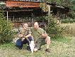 bo lowiectwo to ludzie...
kilka fotek z moim mentorem i lowieckim przewodnikiem czyli z moim ukochanym tata oraz wujkami i kolegami