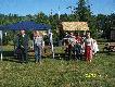 II Memoria� Huberta Kowalczyka 2009 r.
23.08.2009 r.- strzelnica w Lubiszynie k.Gorzowa Wlkp.No i II Memoria� ma swojego bohatera.W tym roku niepodwa�alnie najlepszym okaza� si� forumowy NIEDZIA�,Zbyszek Niedzia�ek."Uciu�a�" 479 pkt.,drugie miejsce zdoby� Szymon Bekasiak z 472 pkt.,natomiast na trzecim miejscu uplasowa� si� Jaros�aw B��kowski z 451 pkt.Najlepszym le�nikiem w�r�d strzelaj�cych by� zwyci�zca dzisiejszych zawod�w,NIEDZIA�.Najlepiej strzelaj�c� dian� okaza�a si� Karolina Kowalczyk,uzyskuj�c 310 pkt.W�r�d strzelaj�cych cz�onk�w K� OSTOJA,ko�a w kt�rym polowa� Hubert Kowalczyk,najlepszym okaza� si� Hubert Kudlaszyk,uzyskuj�c 425 pkt. 
Na uwag� zas�uguje ogromne zaanga�owanie wszystkich cz�onk�w rodziny �w.p.Huberta Kowalczyka w organizacj� dzisiejszego spotkania.Wszyscy uwijali si� jak w ukropie.Dos�ownie i w przeno�ni.Ogromne podzi�kowania IM za to .Wi�cej szczeg��w w mojej galerii.Ona oddaje najlepiej to wszystko,co dzia�o si� na strzelnicy w Lubiszynie.Pozdr.DB