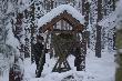 Tradycyjnie-opatek dla zwierzyny.Na zdjciu prezes(Lech Norman) i skarbnik (Zbigniew Opara).