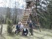 Wysiadka nr.3  Dziki caej ekipie...
U gry ,,Nemrod"- dziadek, od lewej forumowy jony88 - moja osoba, moja cra, dobry znajomy po strzelbie Marcin i brat, forumowy - marula20. DB