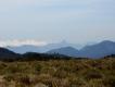 Zdjcie 19. Z rzadka rozchmurzao si, i wwczas mogem fotografowa zarwno przyrod, jak i bardziej odlege widoki gr Sri Lanki, tzw Highland.