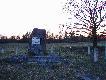 kolejny zatopiony w pustkowiu pomnik poleg�ych obro�c�w Polski