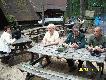 Tak wyglda , e nie wszyscy zasuyli na jedzonko.